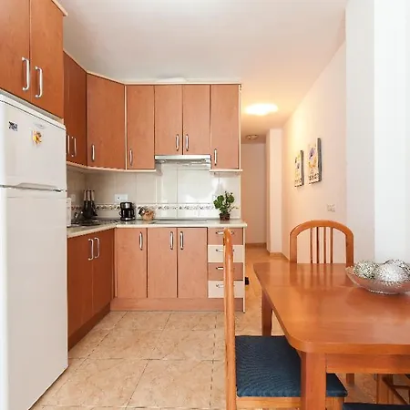 Fantastico Apartamento En El Centro De Roquetas, 300mb Optic Fiber High Speed Internet, Smart Tv 아파트 *